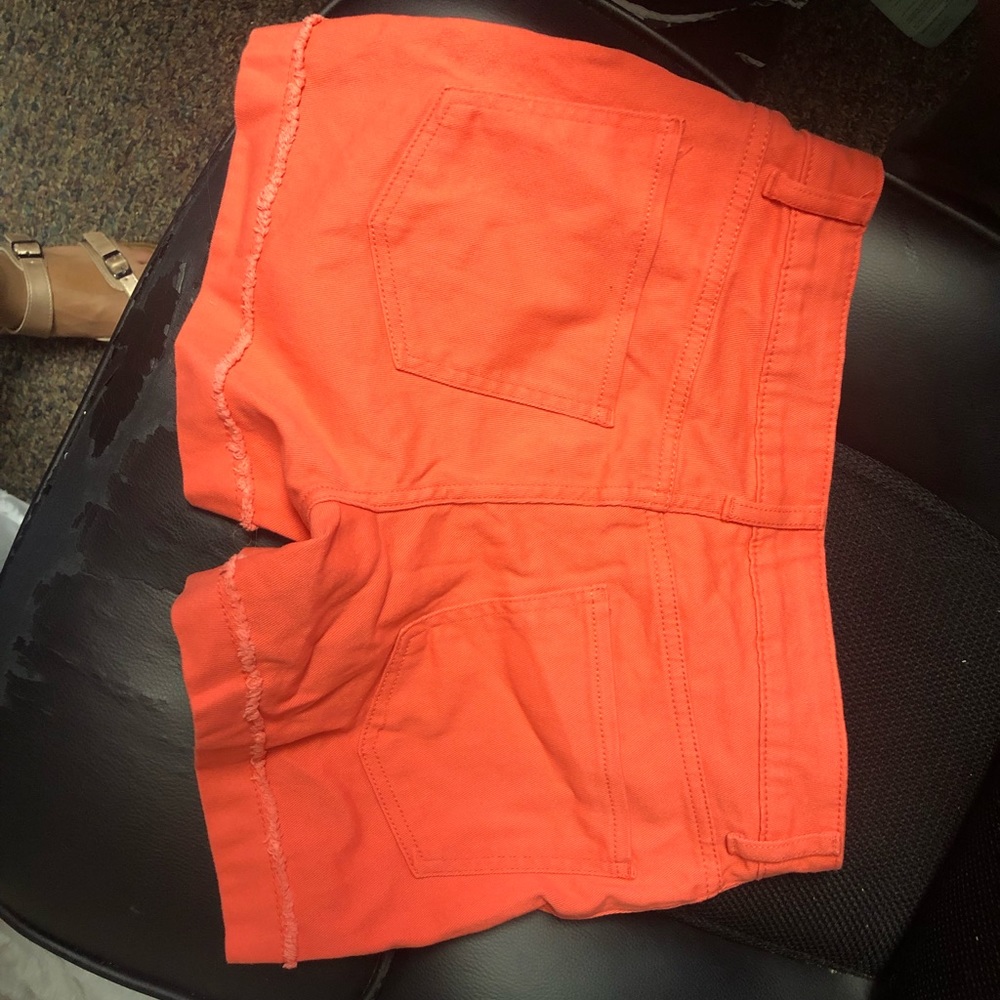 orange coral shorts !